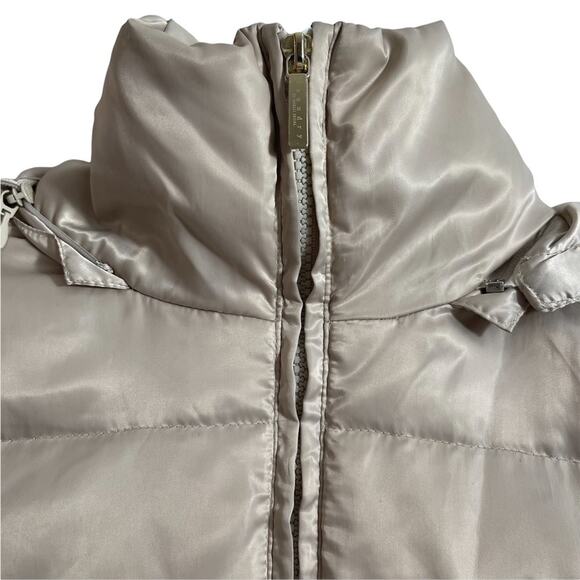 Laundry by Shelli Segal Champagne Gold Down and Feather Puffer Jacket - Picture 5 of 8